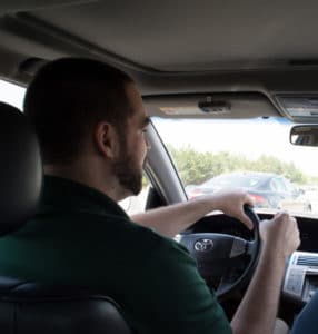 rocket it employee driving to work